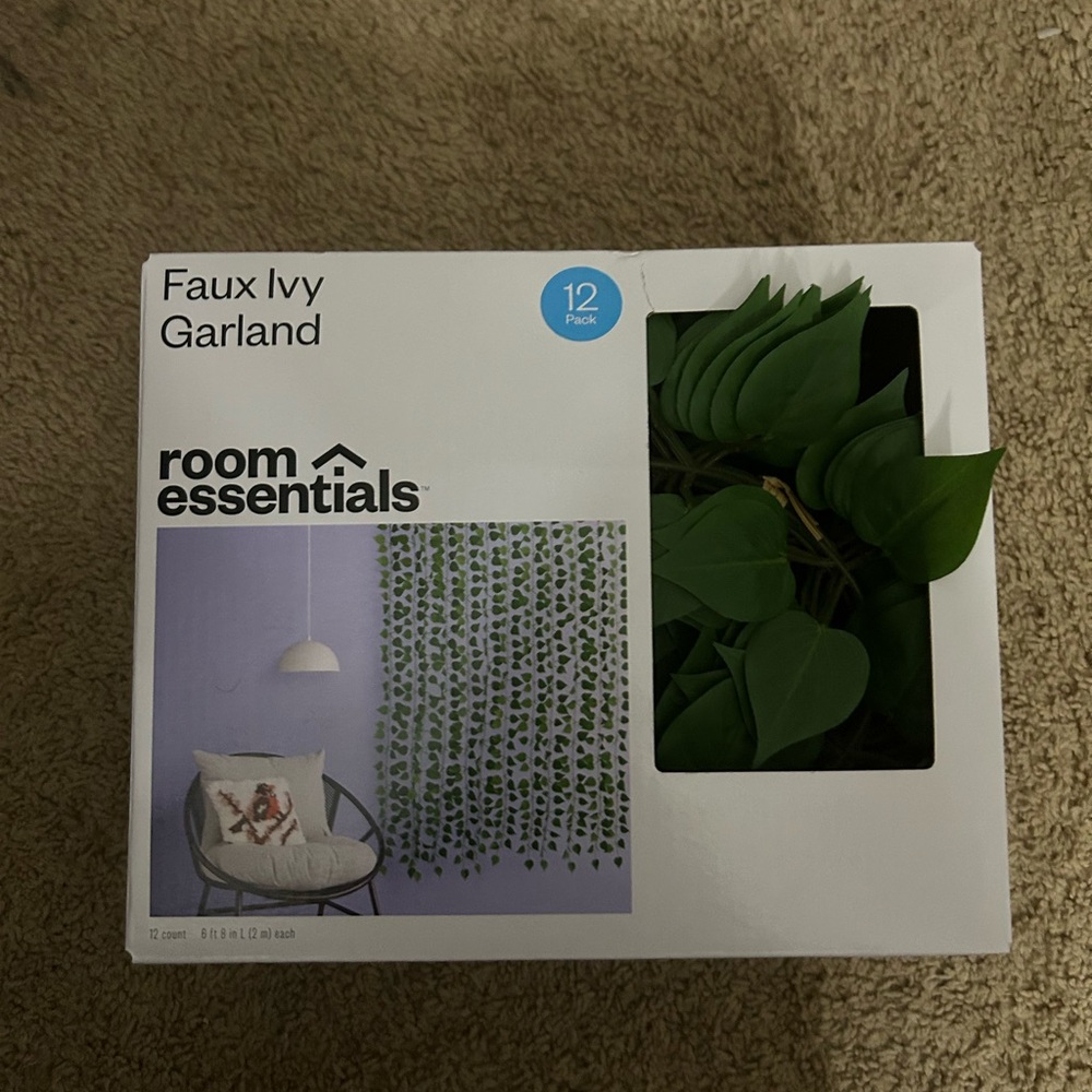 Fake vines~cute room decor